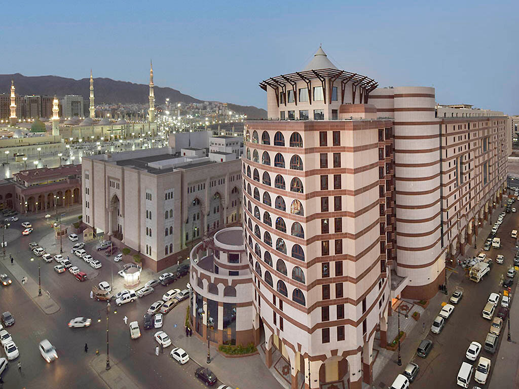 Pullman Zamzam Hotel image 4